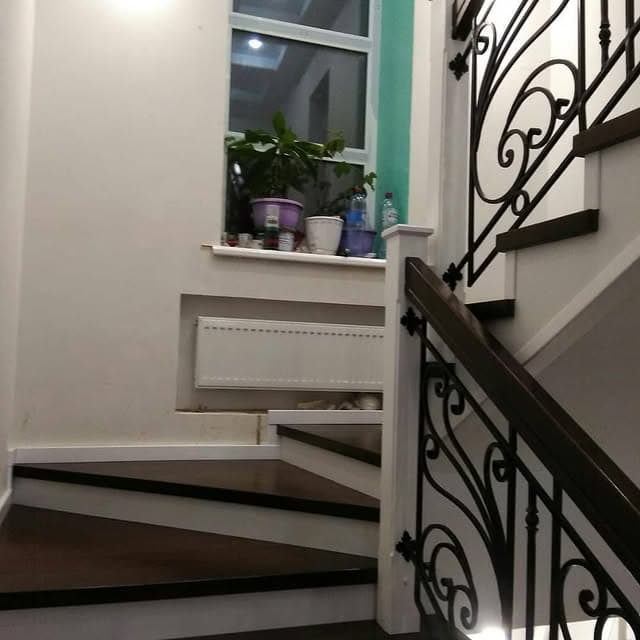Сборные лестницы в Уфе: каталог работ студии Ступеника